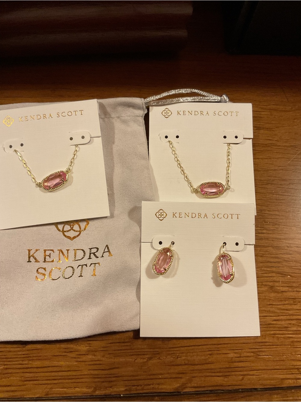 Kendra Scott Pink Glass Stone Necklace, bracelet and Earring Set in Gold-NWOT